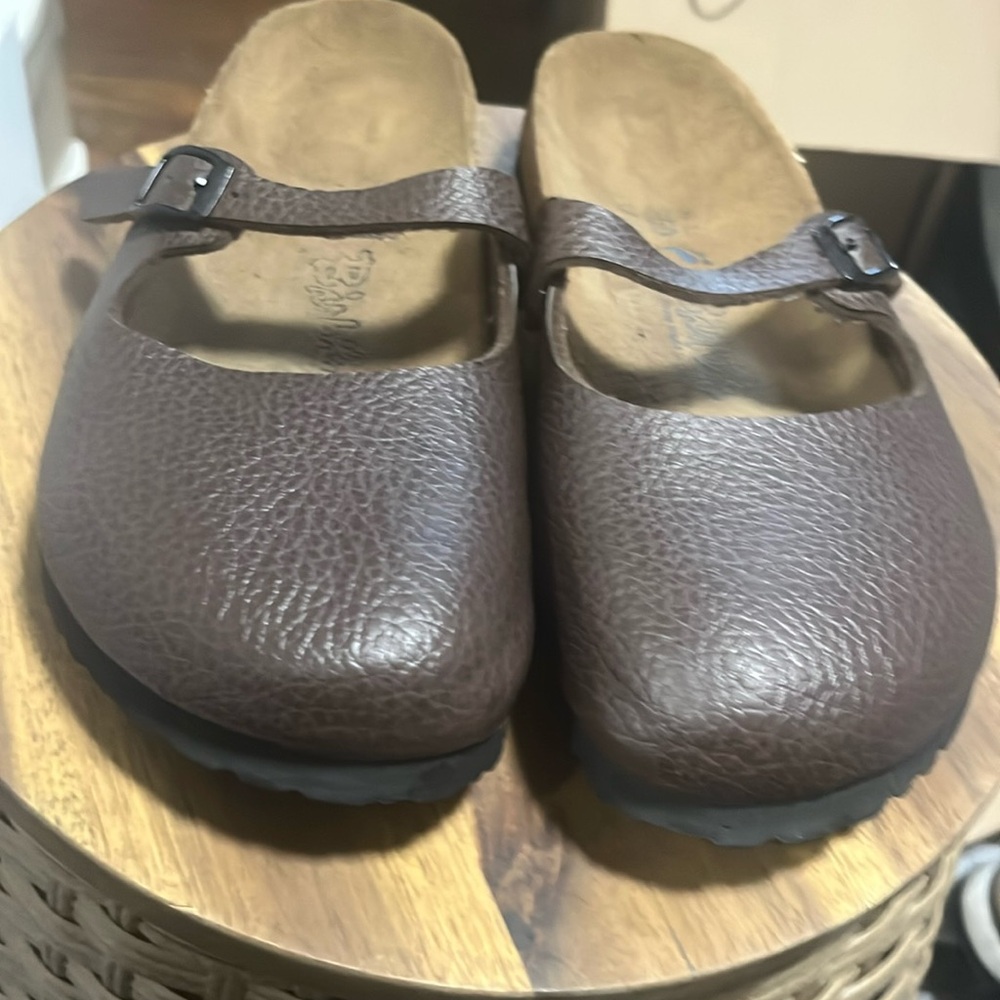 GUC BIRKI’S Mary Jane Style Shoe